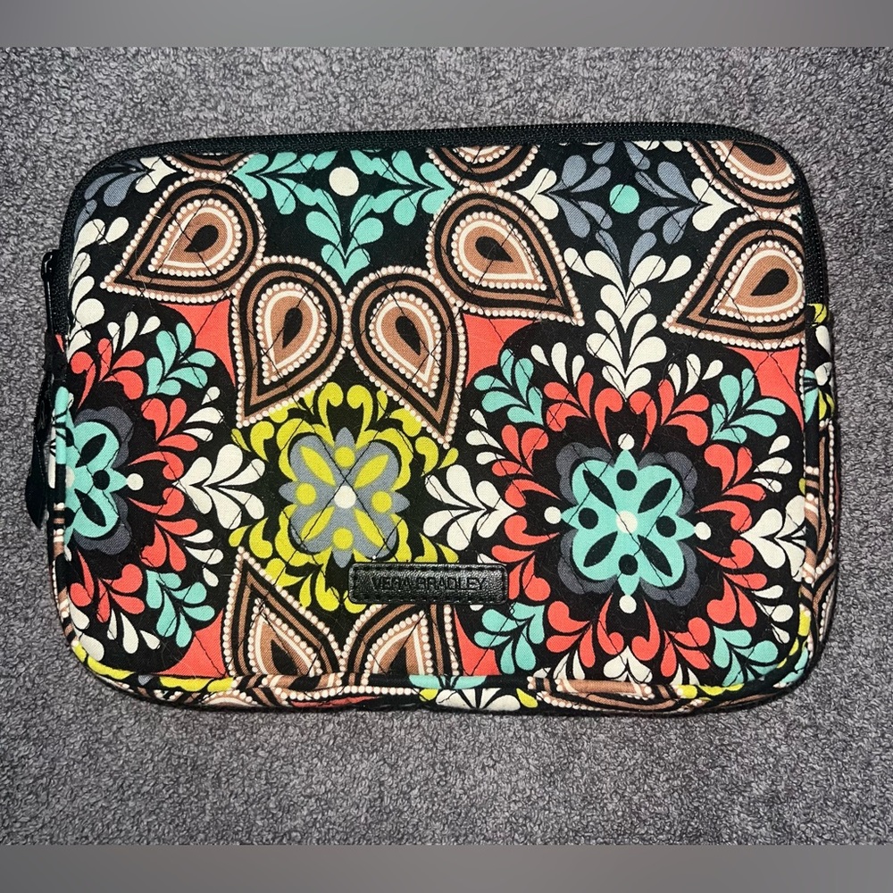 USED VERA BRADLEY SIERRA TABLET ORGANIZER